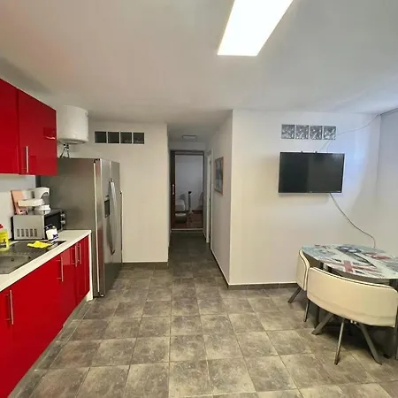 Apart Fairways Apartment *